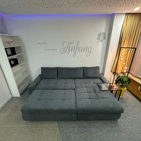 Modern Neuburg U - - 2 Zimmer, Komfort, Zentrum, Wi-fi, Smart Tv, Stellplatz, Küche Neuburg an Der Donau