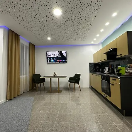 Modern Neuburg U - - 2 Zimmer, Komfort, Zentrum, Wi-fi, Smart Tv, Stellplatz, Küche * Neuburg an Der Donau